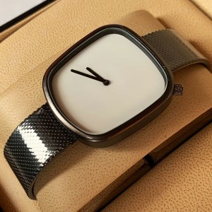 Tomi T077 Men Chaffer Chain Strap Watch Black & White Dial