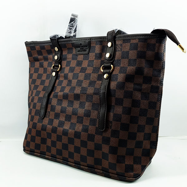 LV Ladies Bag Brown Color QB00504