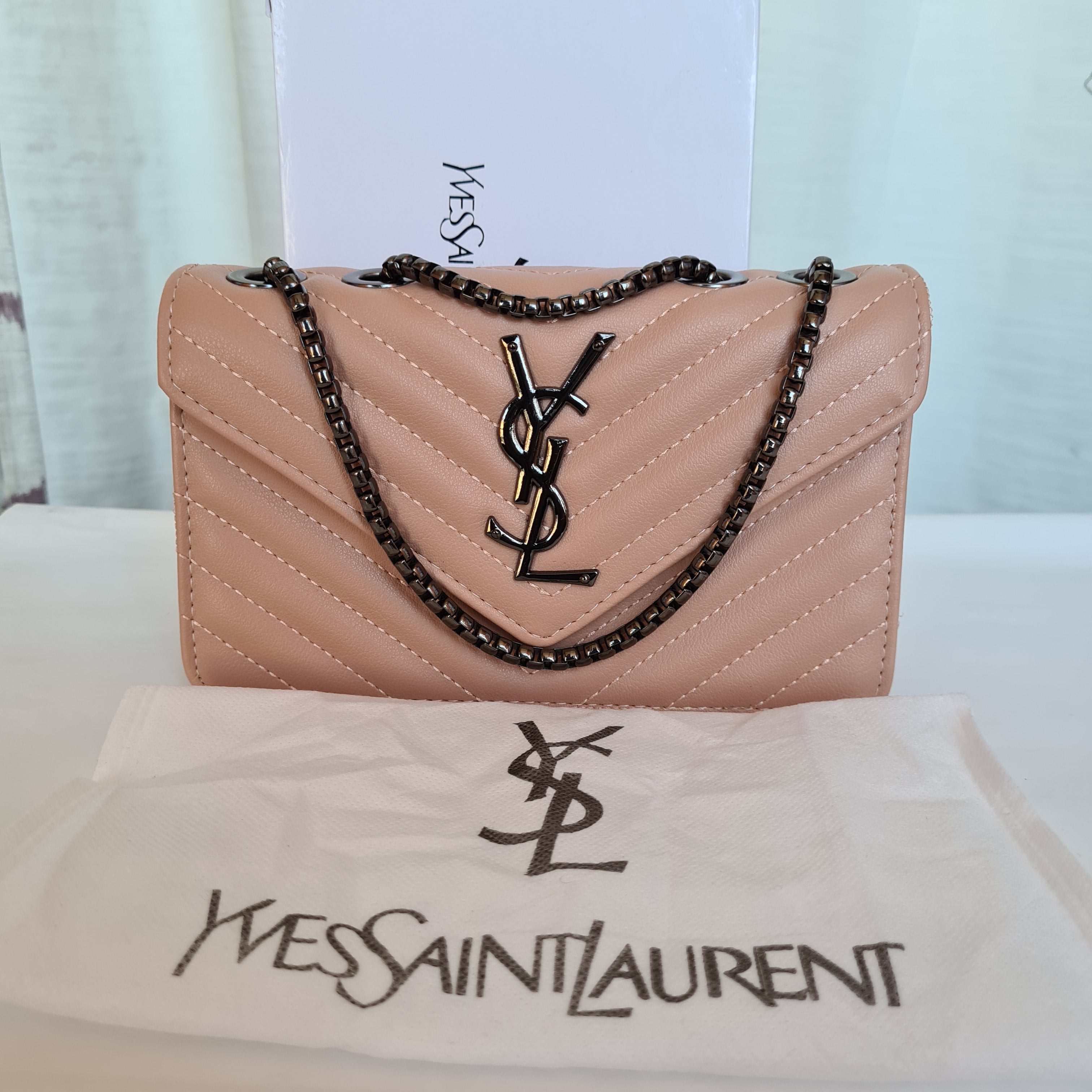 YSL Ladies Stylish Bags QB00151