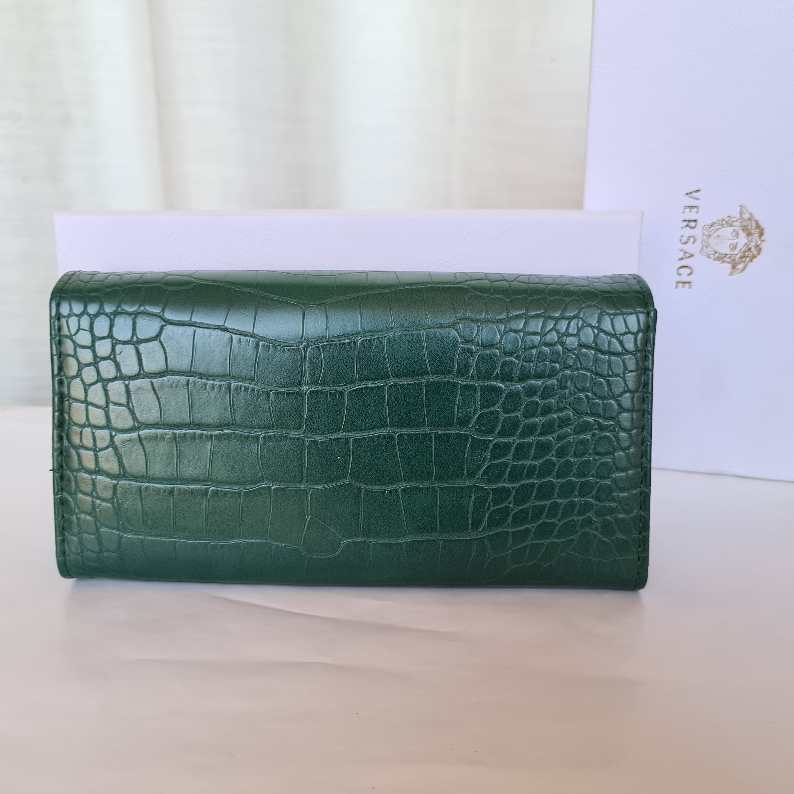 Versace Ladies Purse Green Color QB00165