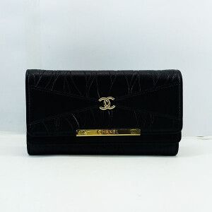 Chanel Ladies Hand Purse Black Color QB00423