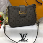 LV Ladies Bag Grey Color QB00127