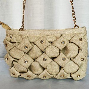 Female Hand Bag Cream Color QB00272