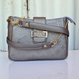 LV Ladies Bag Grey Color QB00150
