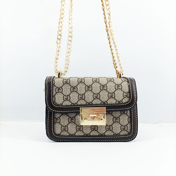 Gucci Hand Bag Brown Color With Chain Stripe QB00327