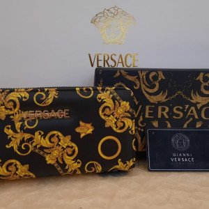 Versace Ladies Purse Black and Gold Color QB00116