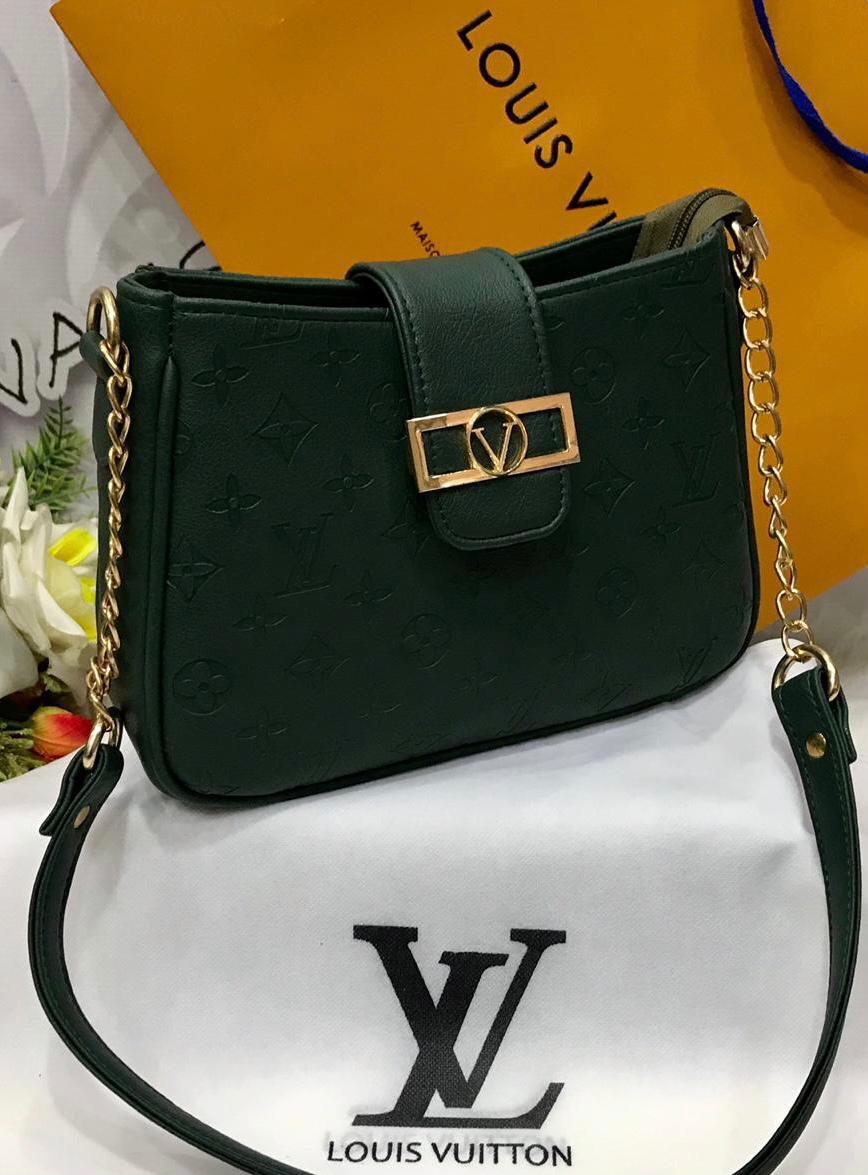 LV Ladies Bag Green Color QB00128