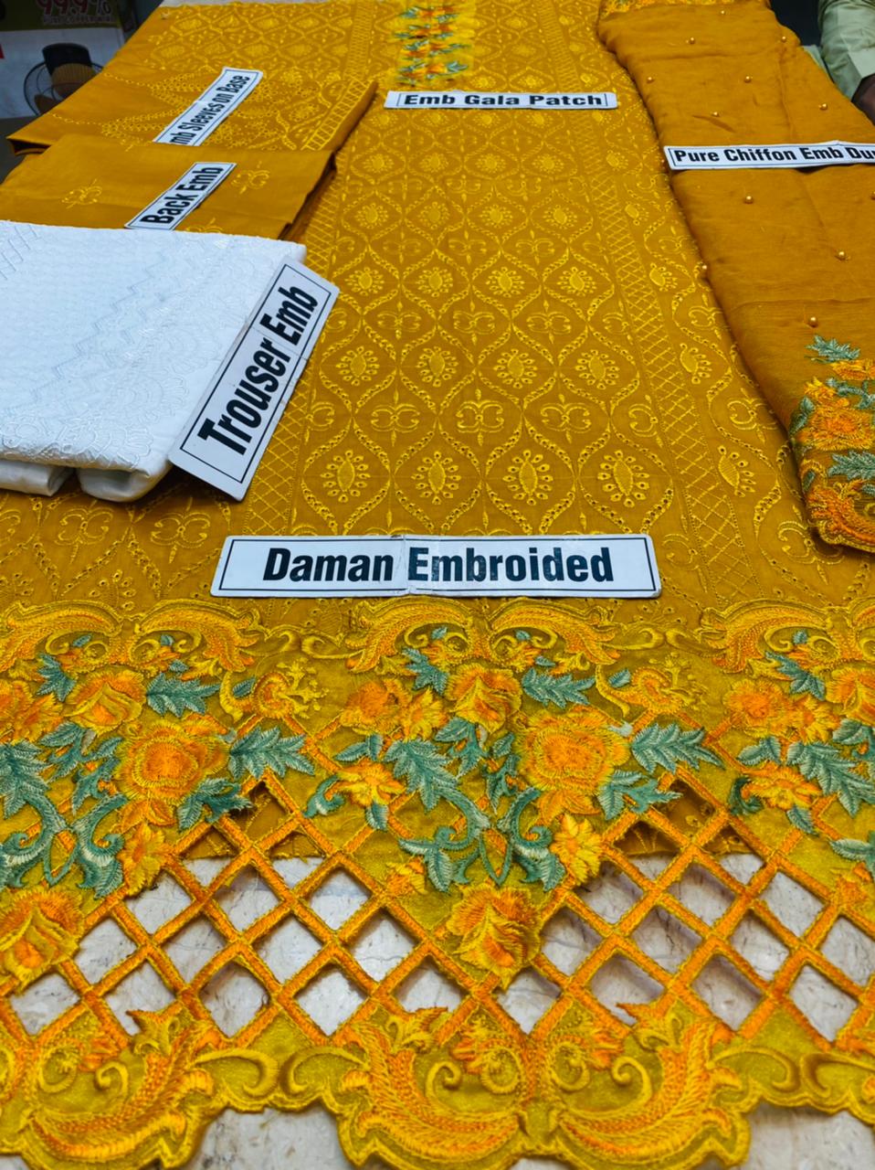 Zarqash Ladies Suit New Design Replica Code QS00112